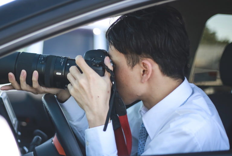 浮気調査の撮影画像